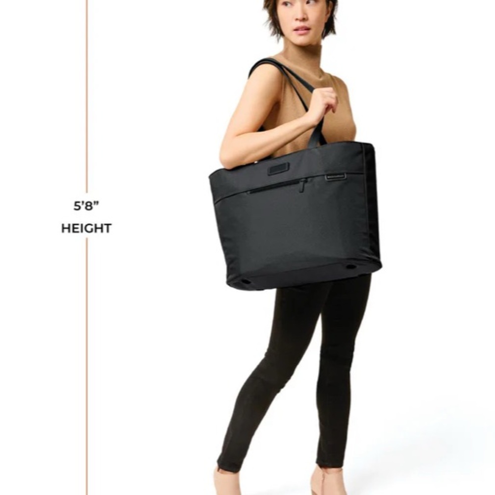 Briggs & Riley Black Travel Bag
